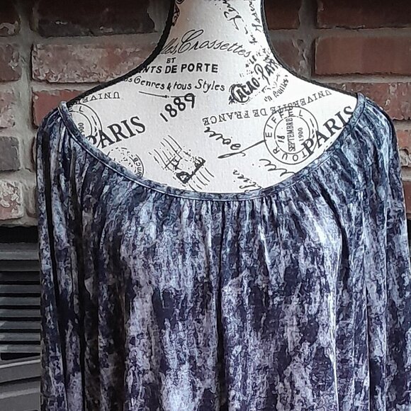 Michael Michael Kors Off/On the Shoulder Top - Picture 2 of 6